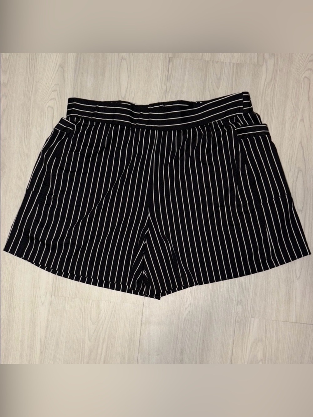 ROBERT LOUIS high waist black and white striped shorts